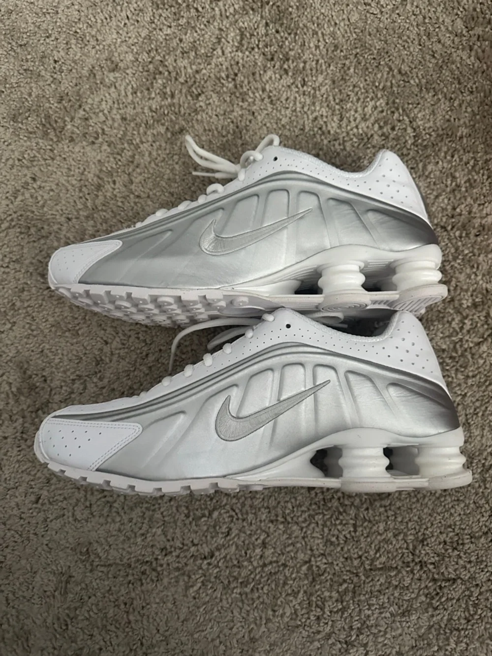 Nike Shox R4 - Picture 5 of 6